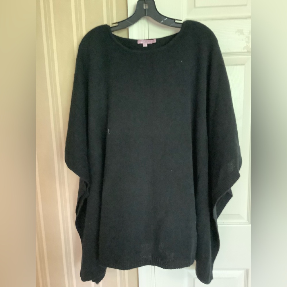 Calypso short sleeve cashmere poncho
